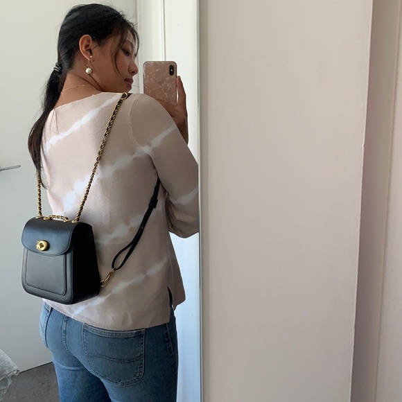 COACH - Picture 13 of 15